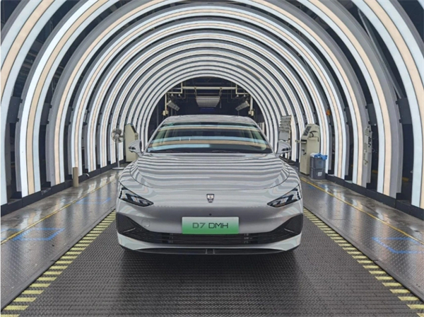 從上汽與華為的合作 解碼新汽車(chē)時(shí)代生存法則