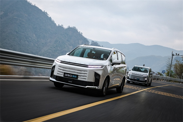 全球唯一10萬級混動MPV——上汽大通 G50 混動上市，售價13.98萬起